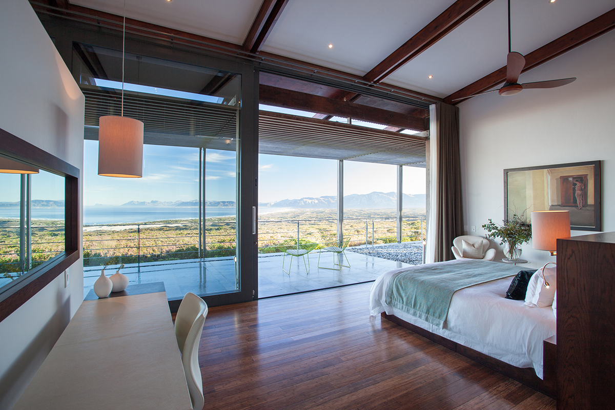 Grootbos Villa - bedroom