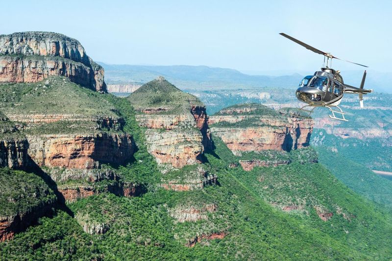 Helicopter tour in the Mpumalanga region