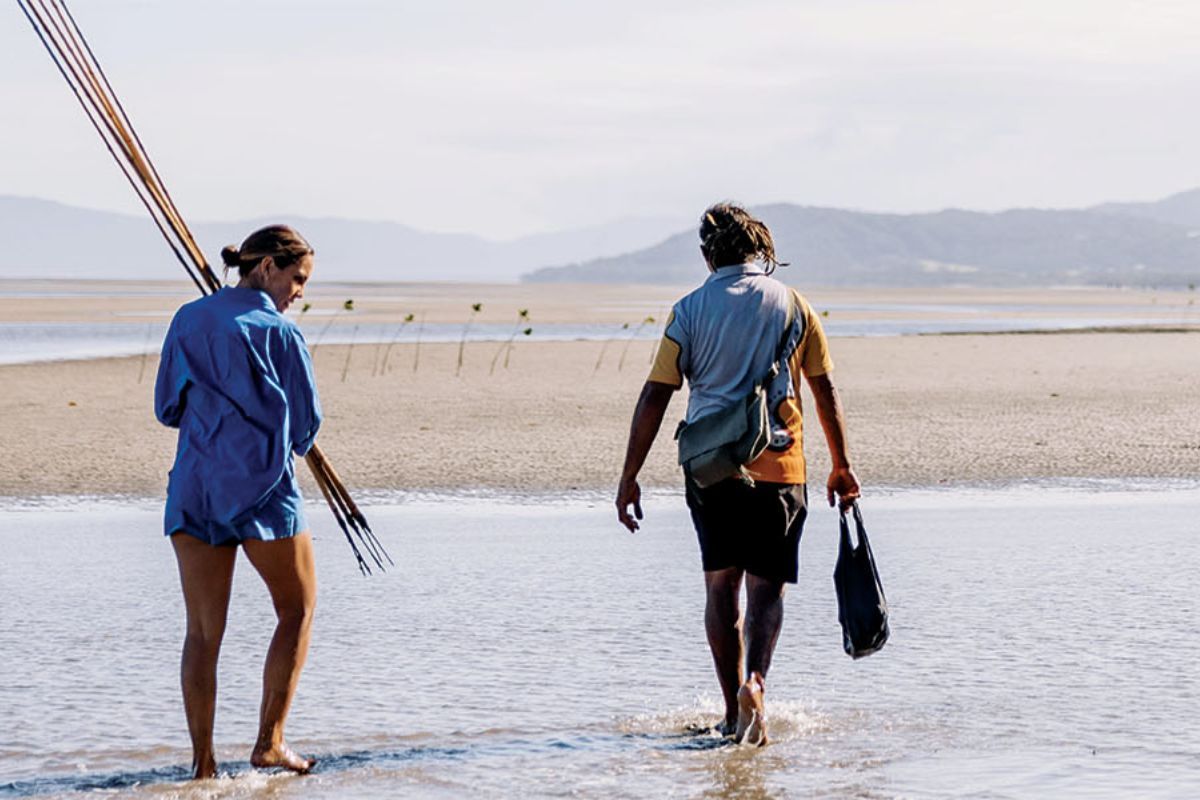 Spear hunting crabs in Queensland