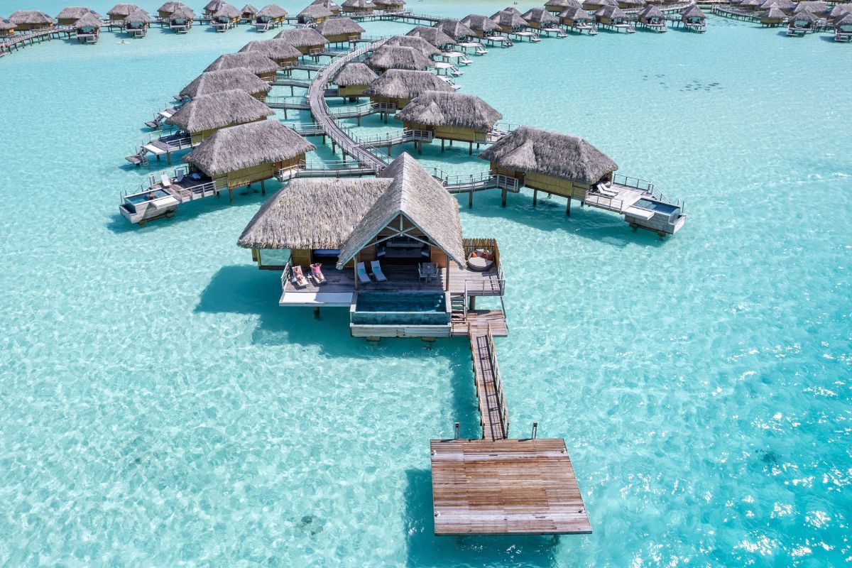 SP FP Le Bora Bora by Pearl for Barefoot Island Luxury Recognized by MICHELIN Keys🗝️
