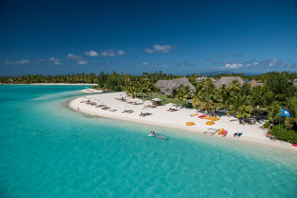 SP FP The St Regis Bora Bora for Barefoot Island Luxury Recognized by MICHELIN Keys🗝️