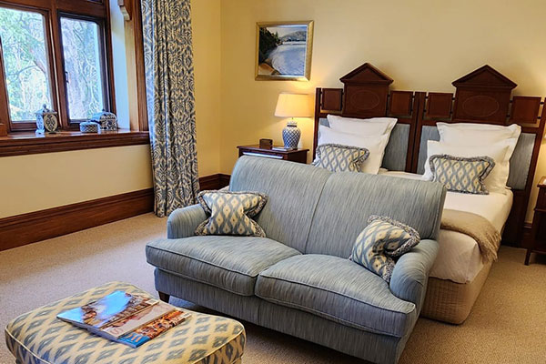 NZ Otahuna room for Spring in New Zealand