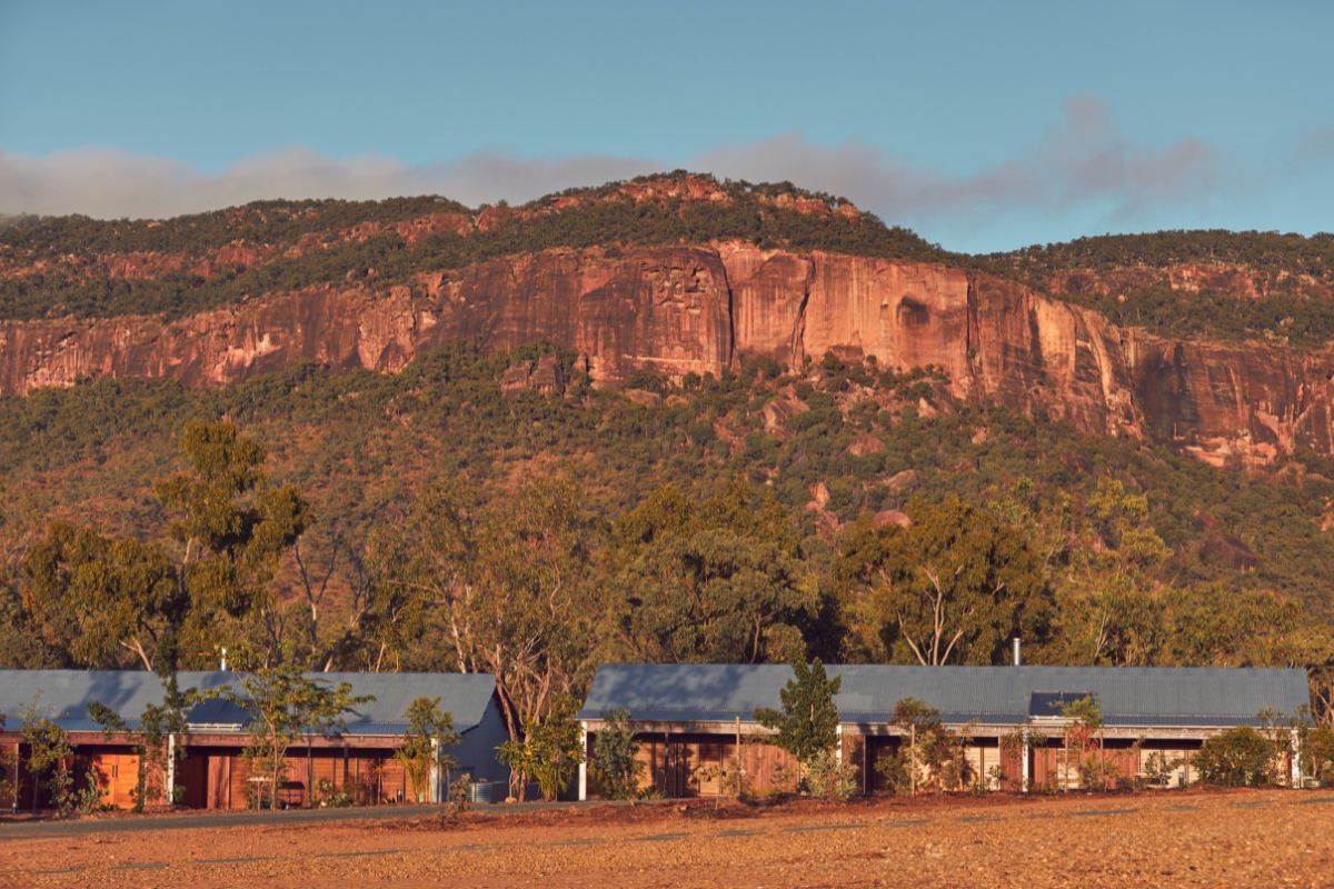 SP AU Mount Mulligan Lodge for Family-Friendly Fun in Queensland