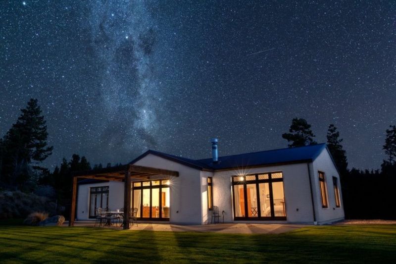 Mount Cook Lakeside Retreat in the heart of Mackenzie International Dark Sky Reserve