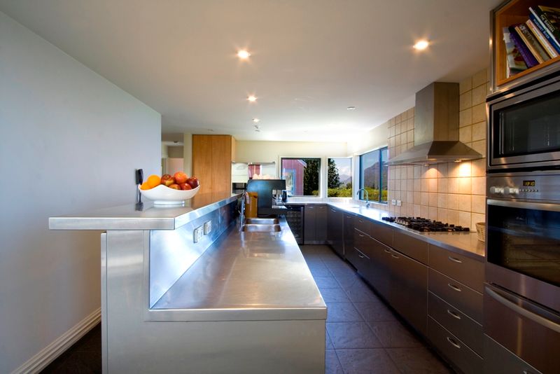 Azur Lodge Kitchen