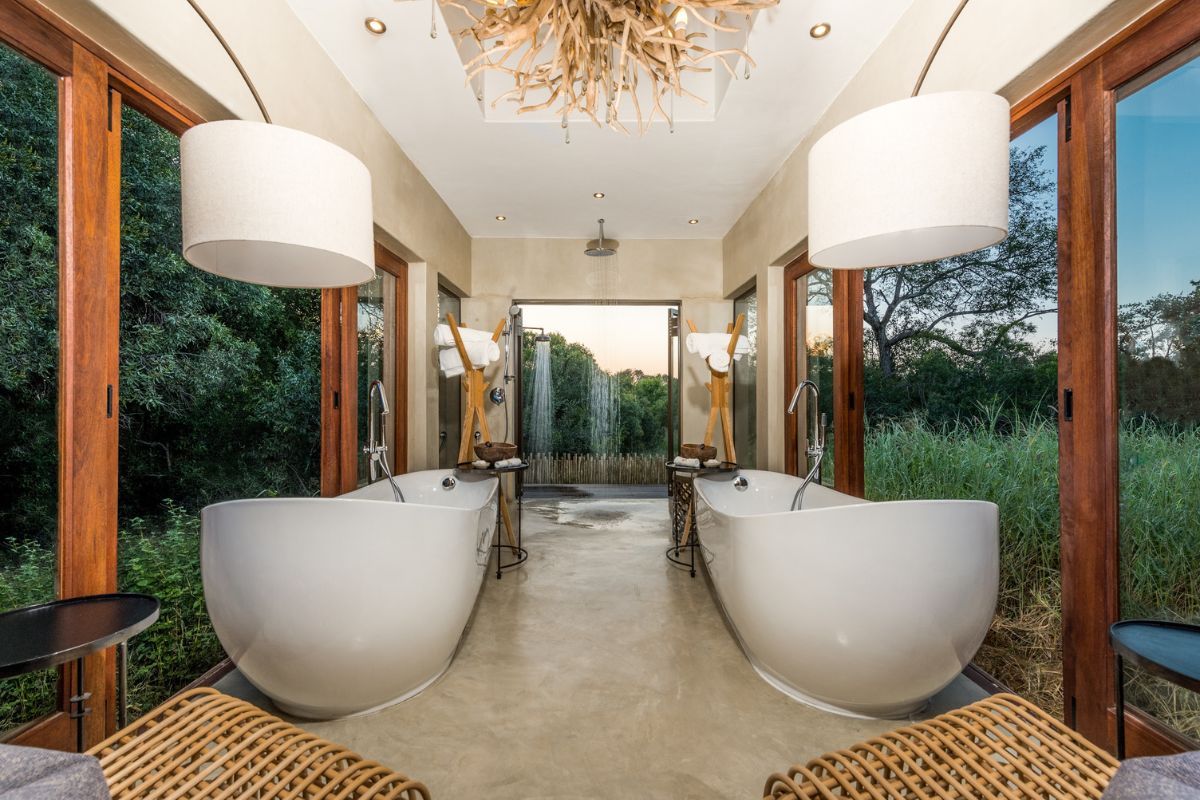 AF SA SabiSabi Bush Lodge bathtubs for Soak in Style: Outdoor Bathtubs Are the Ultimate Luxury Escape