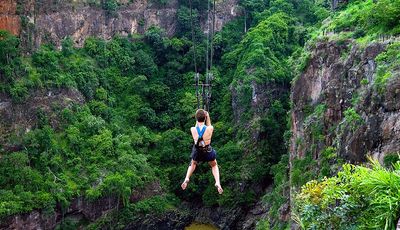 Gorge Swing | Photo Credit: Gorge Swing