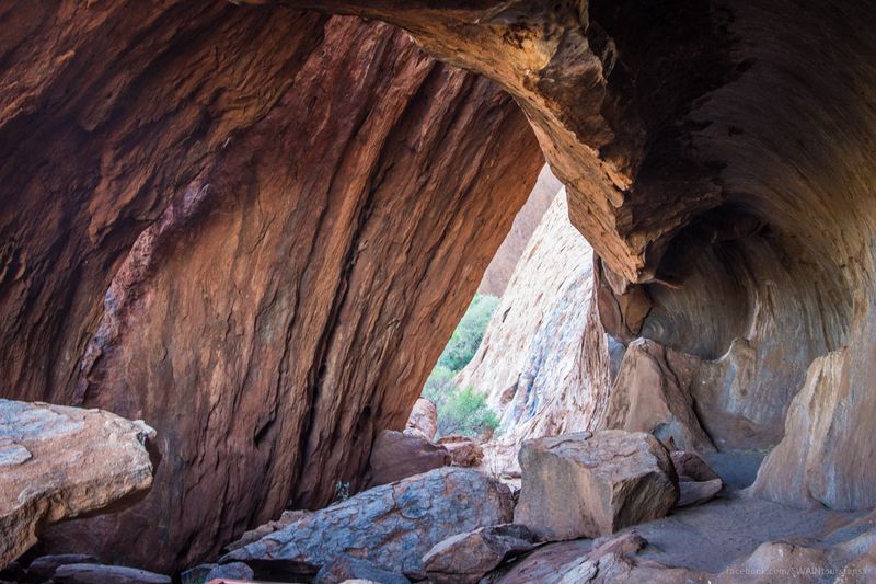 Overhangs around the rock