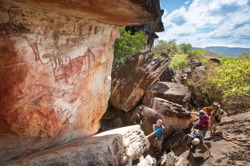 Arnhem Land rock art tour with Venture North