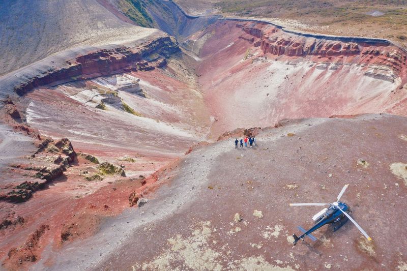 Mount Tarawera crater