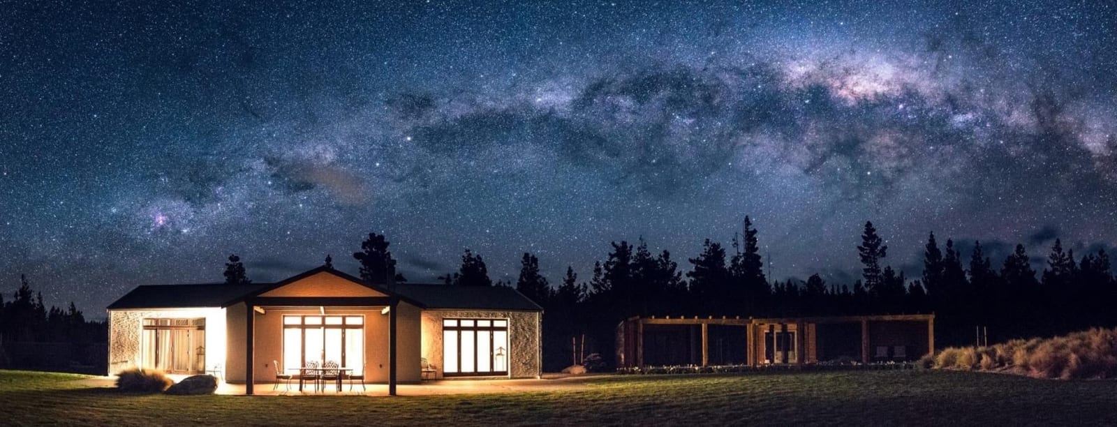 Stargazing from Mt Cook Lakeside Retreat